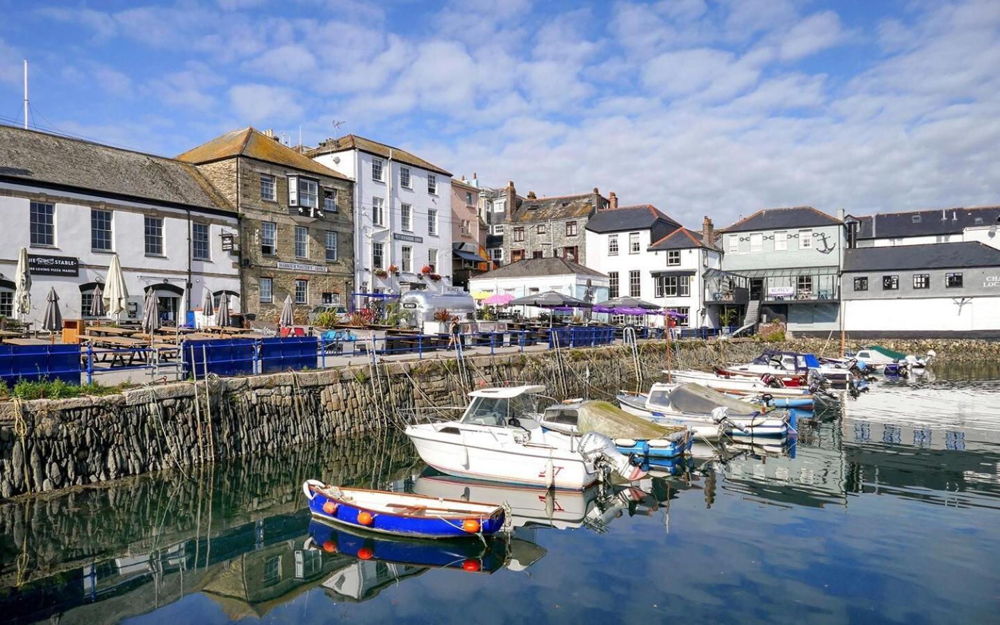 Inn For All Seasons Redruth Esterno foto